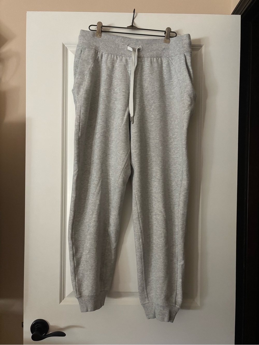 Women’s Lululemon Sweatpants